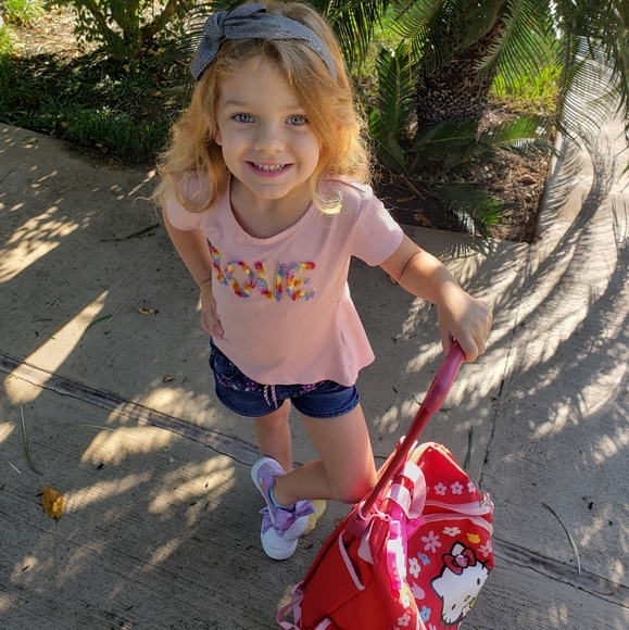 Meet your Posher, Ashley Annette - Picture 13 of 16